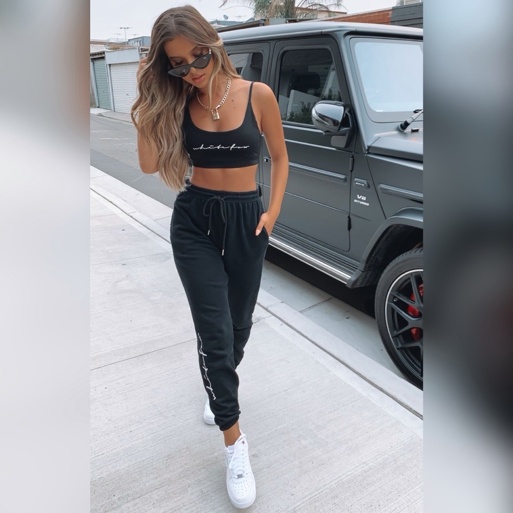 NWT White Fox Boutique Tied Together Sweatpants Black